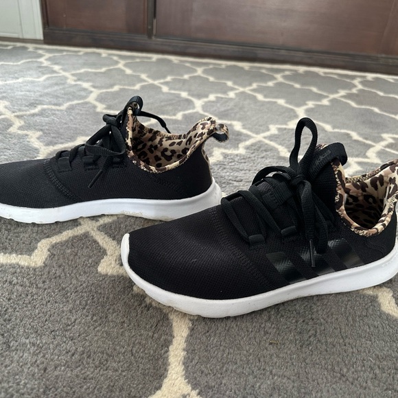 Adidas Cloudfoam Pure 2.0 women’s tennis shoes, bulk with leopard, size 8.5 - Picture 3 of 6